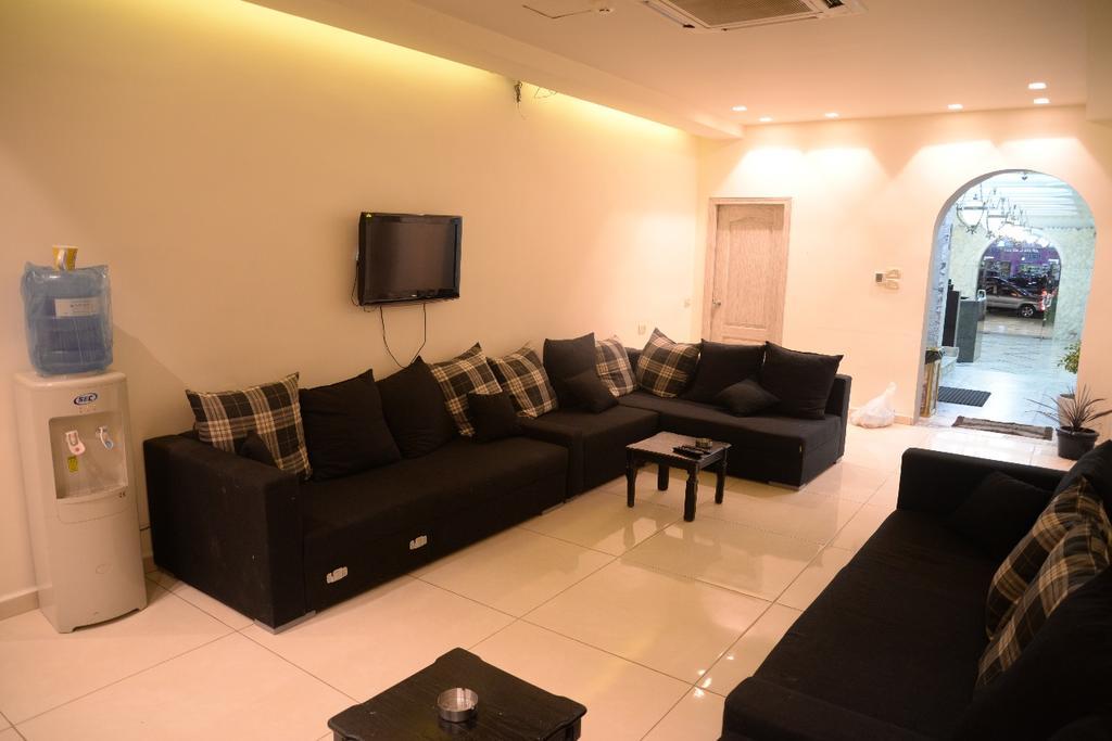 Alballouti Hotel Suites Amman Exterior foto
