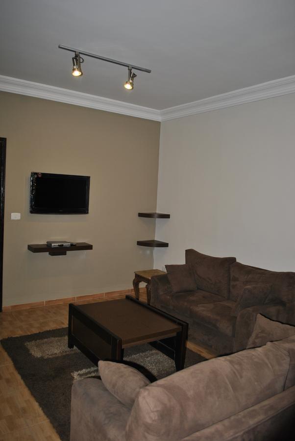 Alballouti Hotel Suites Amman Zimmer foto