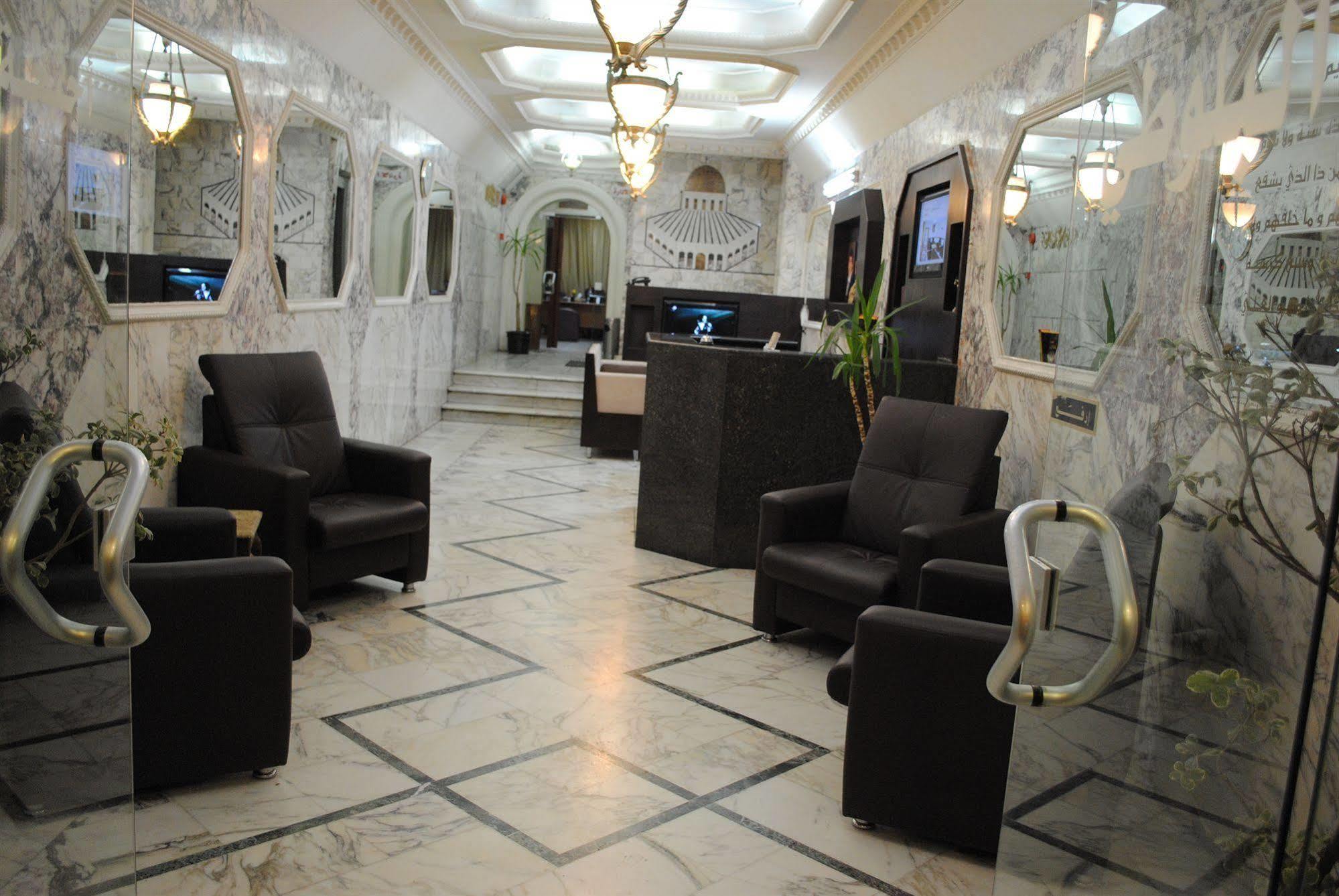 Alballouti Hotel Suites Amman Exterior foto